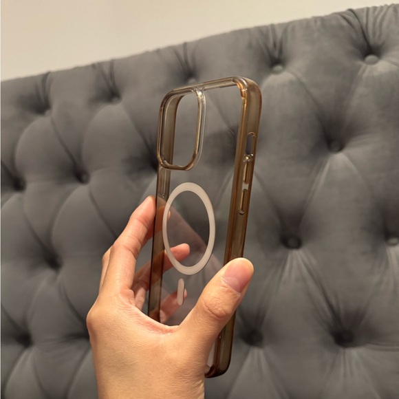 IPHONE 15/14 PRO MAX CLEAR TUFF CASE - Picture 6 of 8